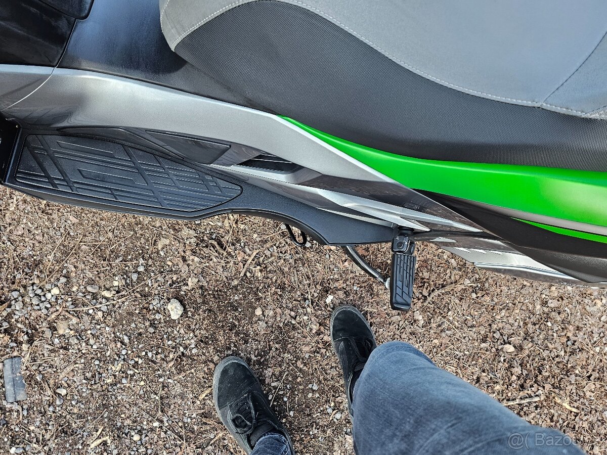 Kawasaki J 300 ABS r.v.2016 - 19