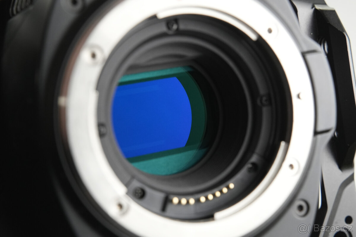 Blackmagic Pocket Cinema Camera 6k Pro / 256GB CFast / Sigma - 19