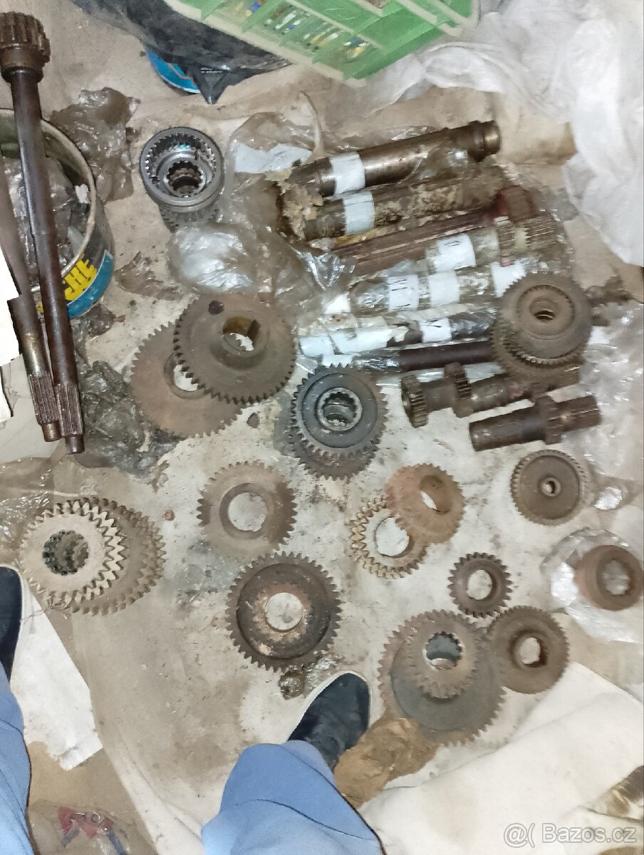 Zetor - náhradní díly - 19