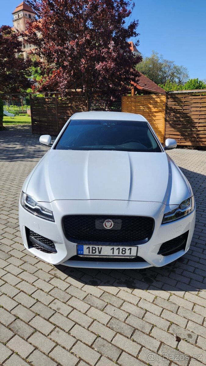 Jaguar XF 3.0 V6 - 19