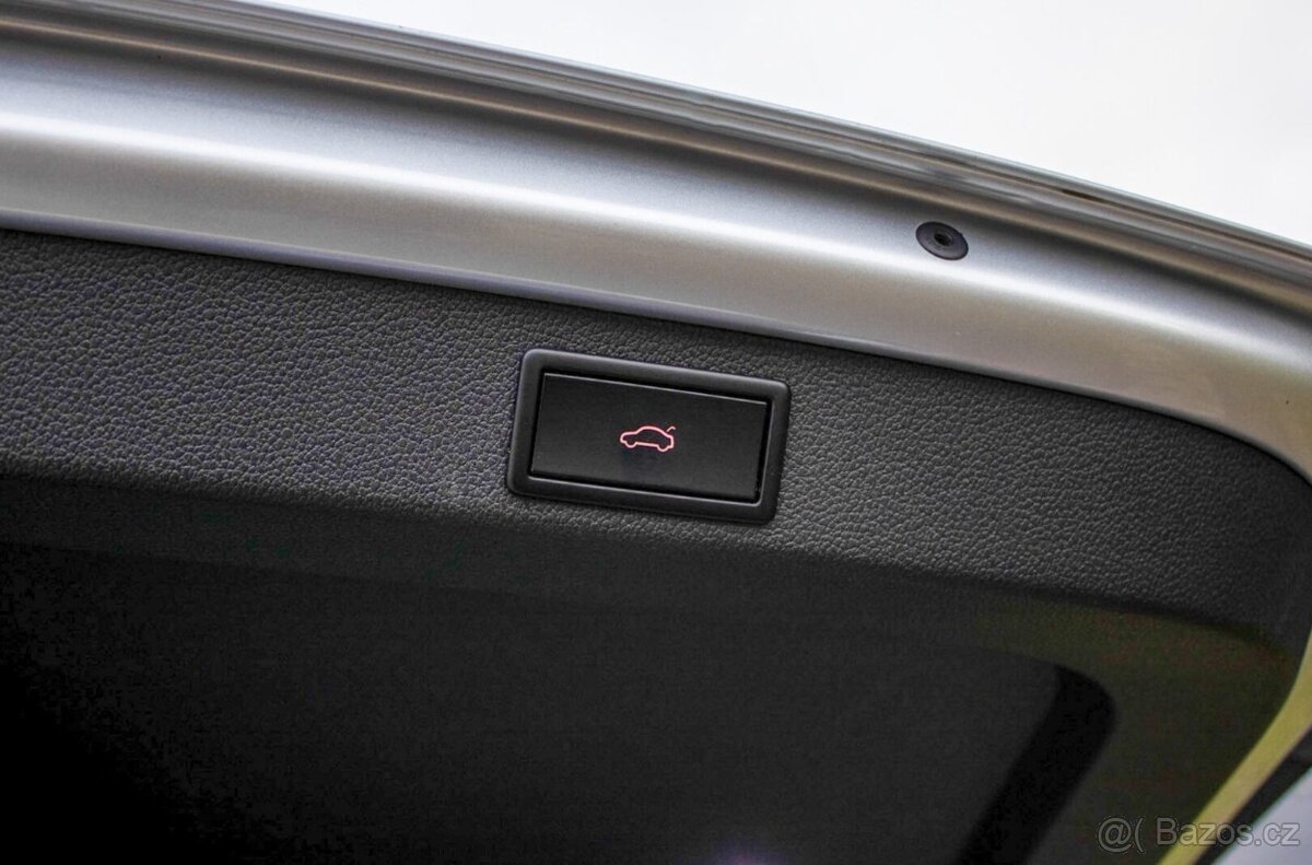 Škoda Superb Combi 2.0TDI DSG automat - 19