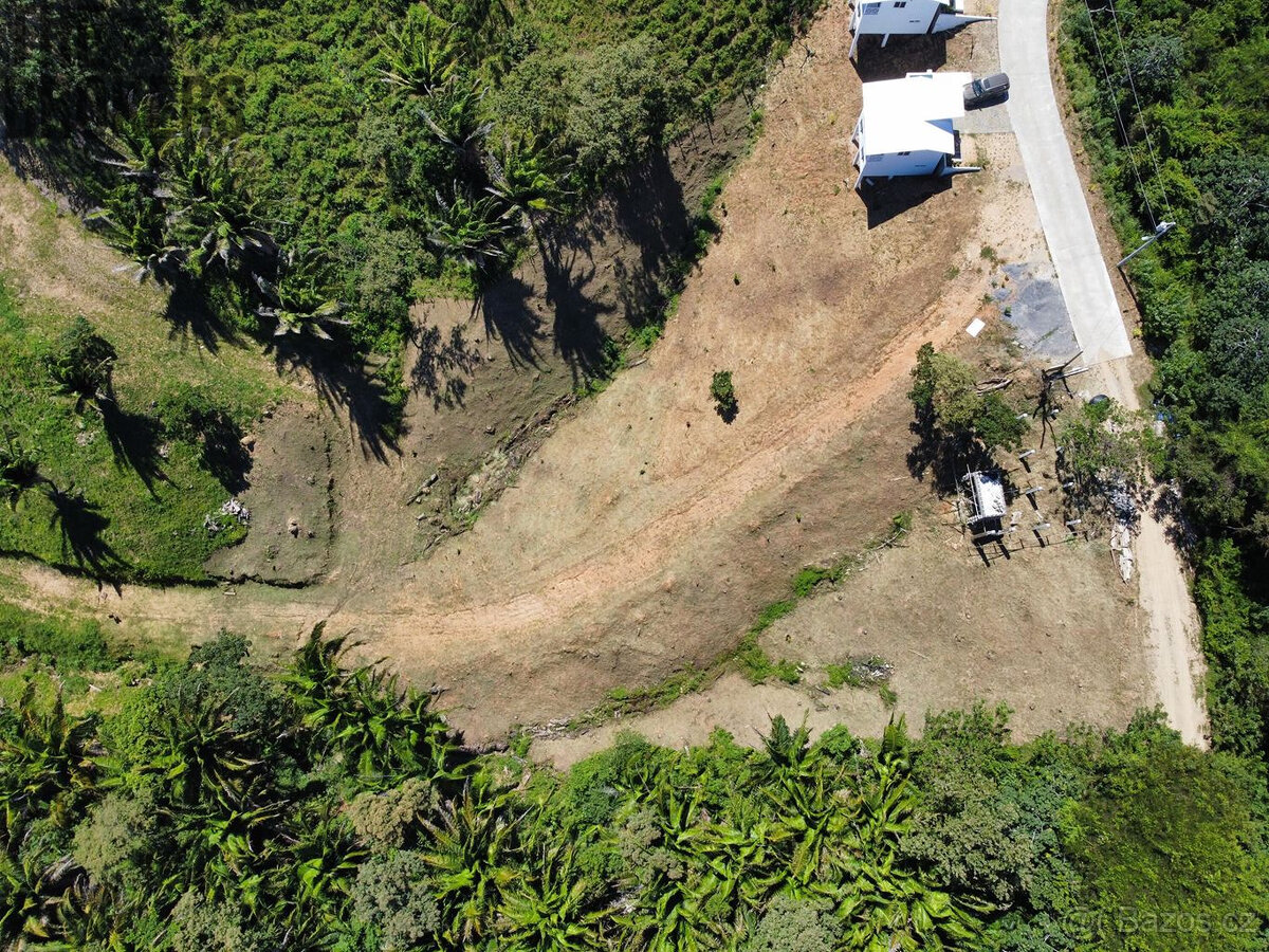 Falcon Valley Lot#3 Santos Guardiola, Roatan - 19