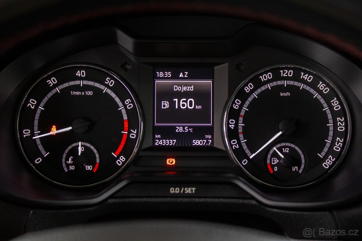 Škoda Octavia RS 2.0TFSI Combi - 19