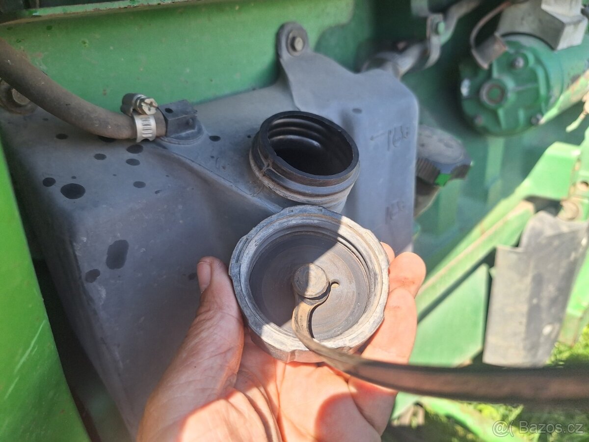 JOHN DEERE 8200 4X4 - 19