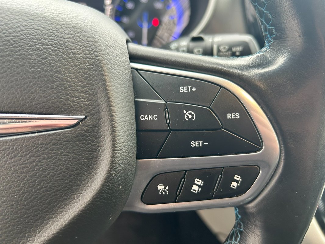 Chrysler Pacifica 3.6 214kw 2021 - 72 tis km - 19
