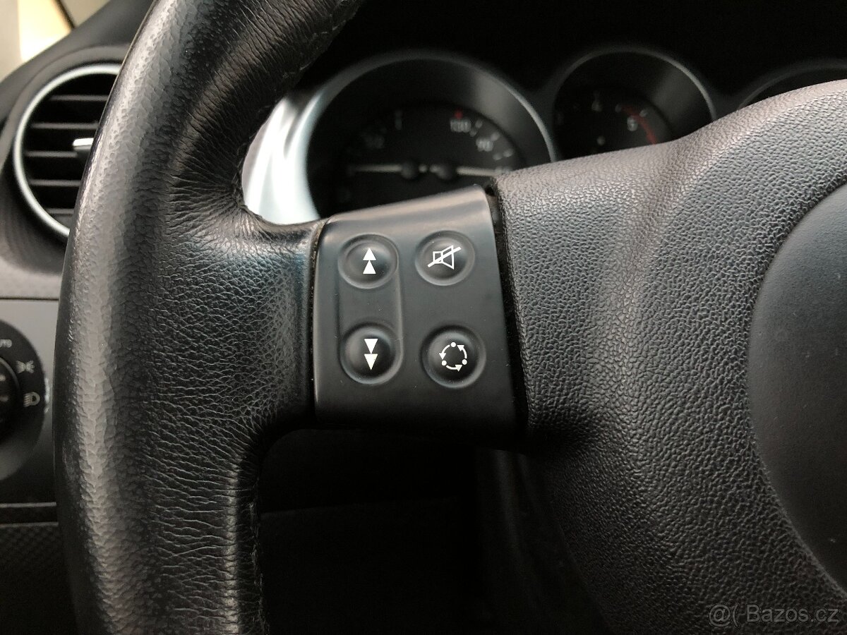 SEAT ALTEA XL 2.0TDI - 19