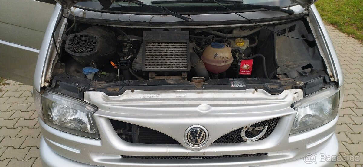VW MULTIVAN T4 2,5TDi75kw,rv4/2000,7míst,2.MAJ,ALU,ZAHRADKA - 19