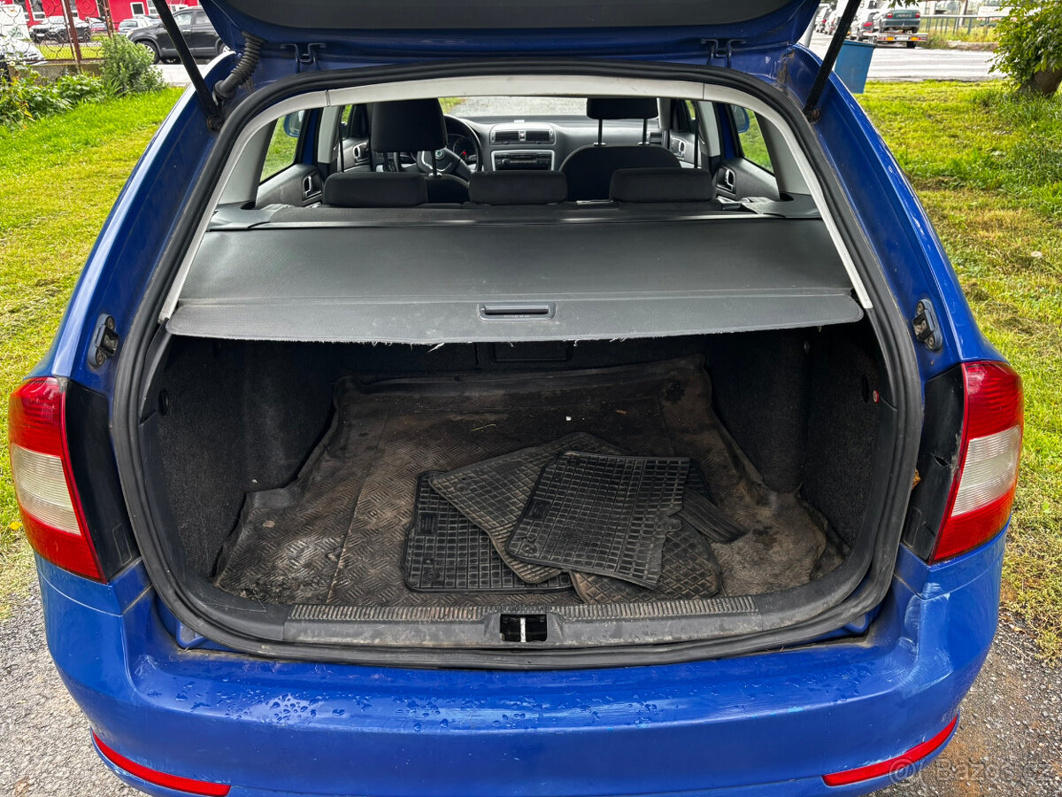 Škoda Octavia 2 1.6TDi 77kW, RV 2010, Kombi, Tažné, ALU - 19