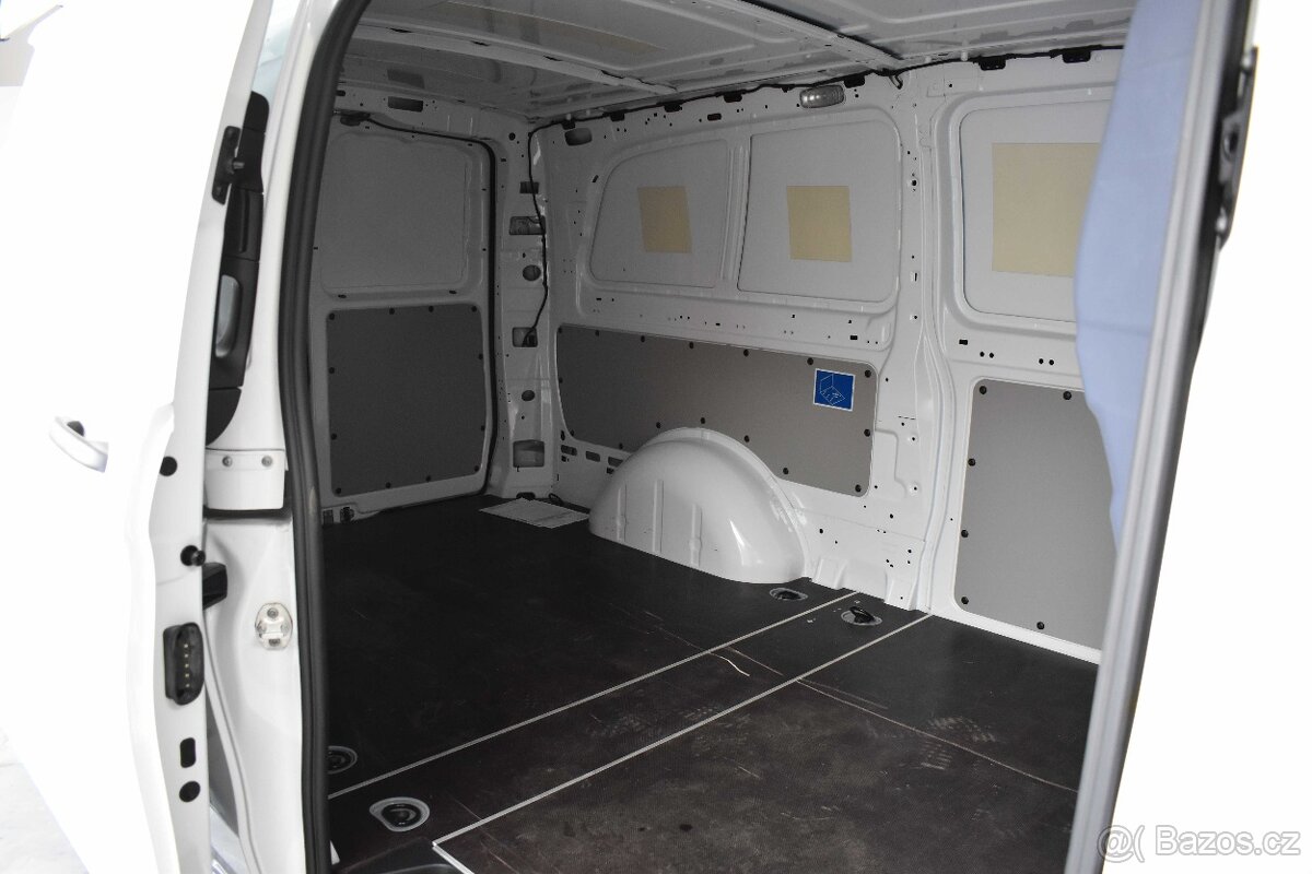 Mercedes-Benz Vito 116 CDI 120kW LED DPH ČR 1.MAJ - 19