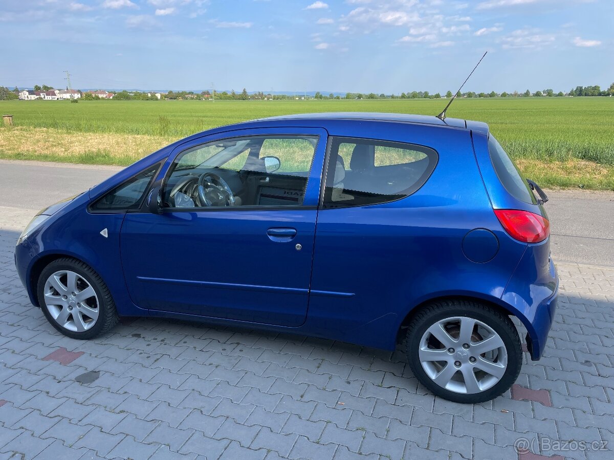 Mitsubishi Colt 1,2i najeto 80000km Klima - 19