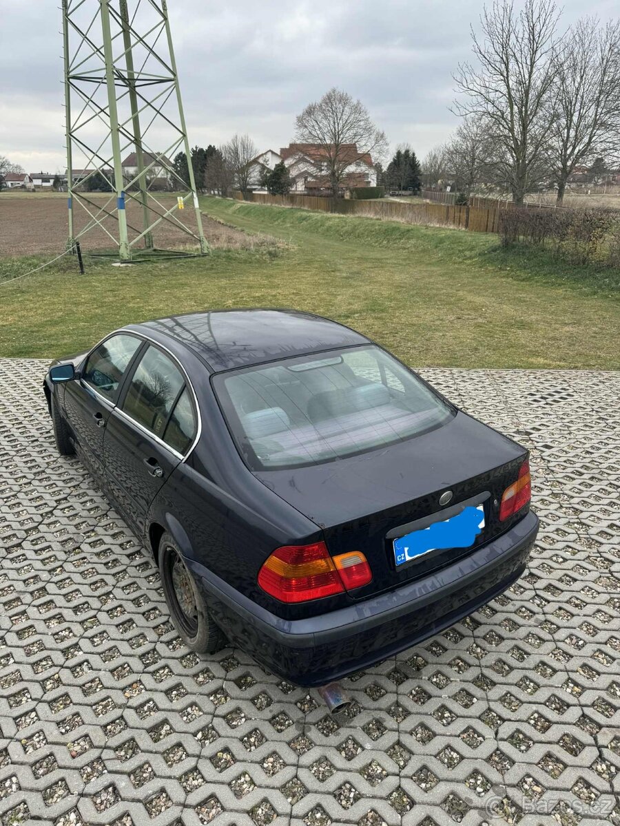 BMW e46 316i na náhradní díly, v celku - 19