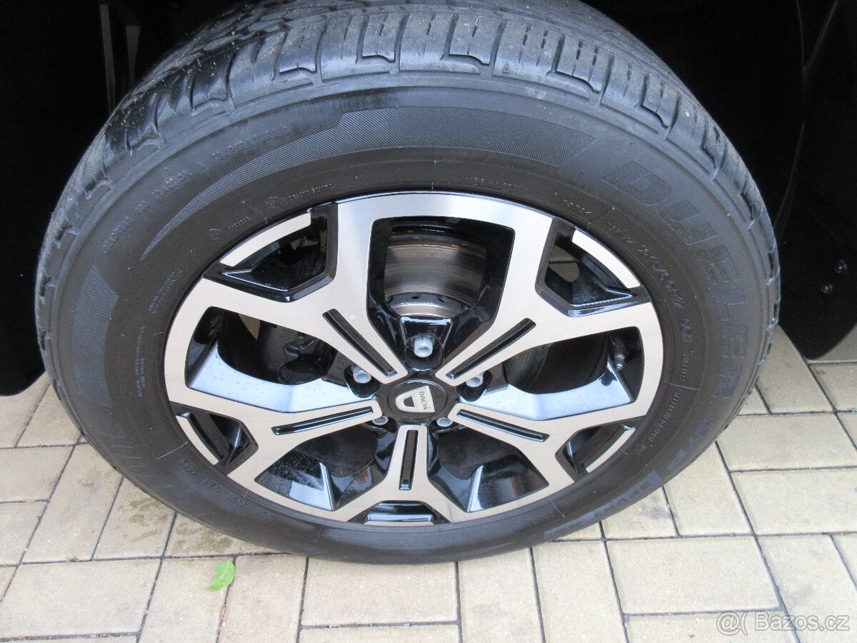 Dacia Duster 1.3 TCe 4x4 66000 km Tažné - 19