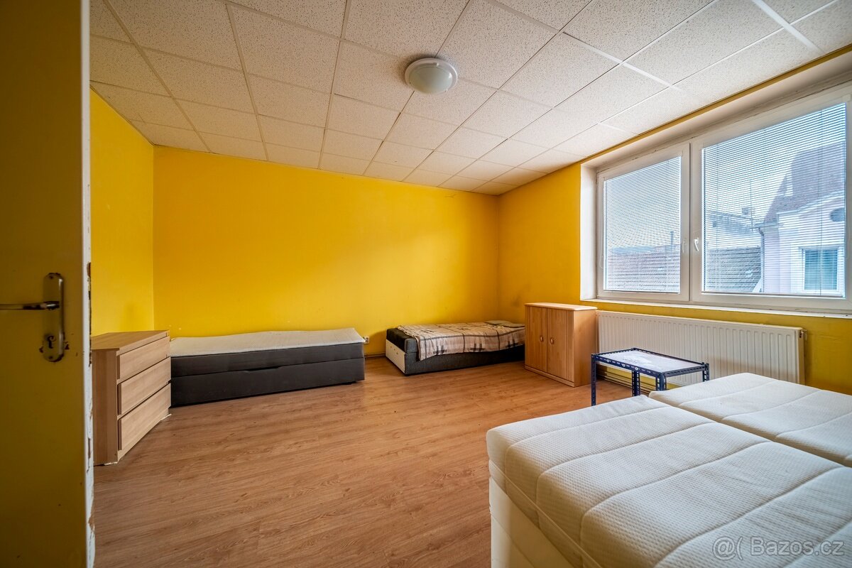 Rodinný dům 4+1, Bojkovice, pozemek 499m2 - 19