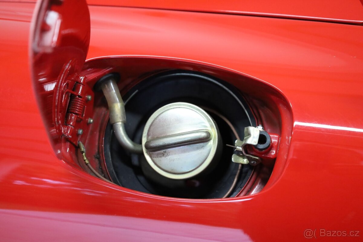 Porsche 911 T 1970 po kompletní renovaci - 19