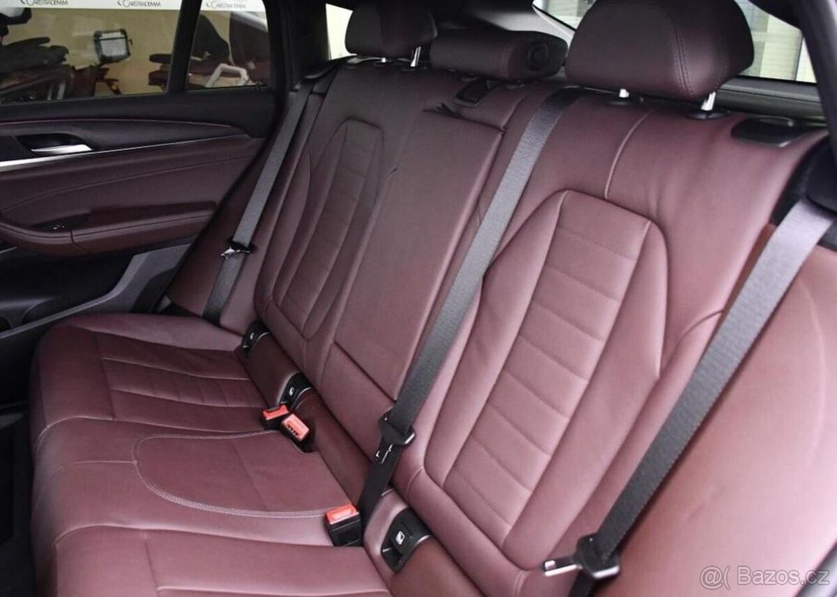 BMW X4 xDrive30d M-SPORT 1M ČR - 19
