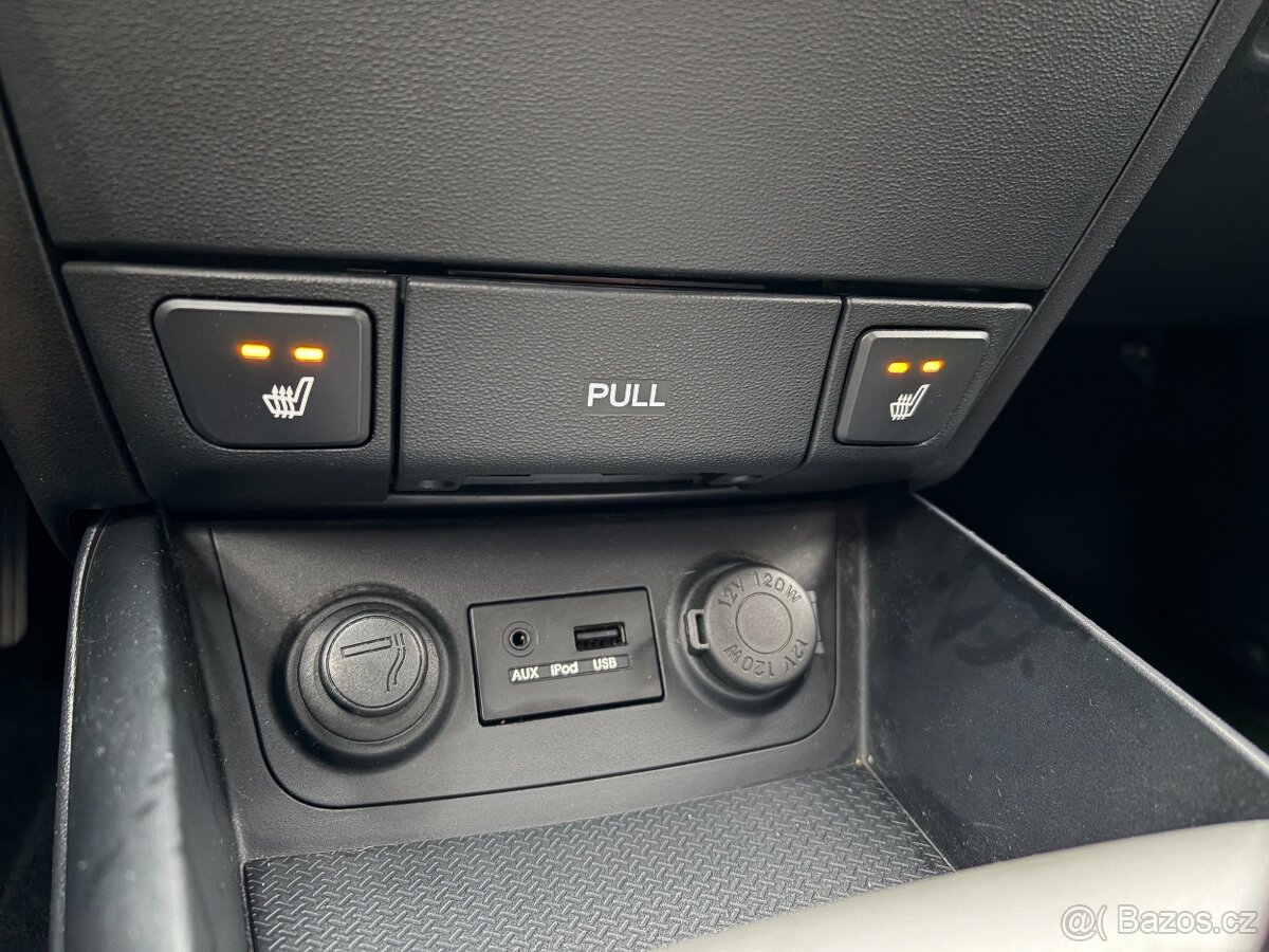 Hyundai i30 1.4i 80KW Blue Drive, Senzory, Výhřev, Tempomat - 19