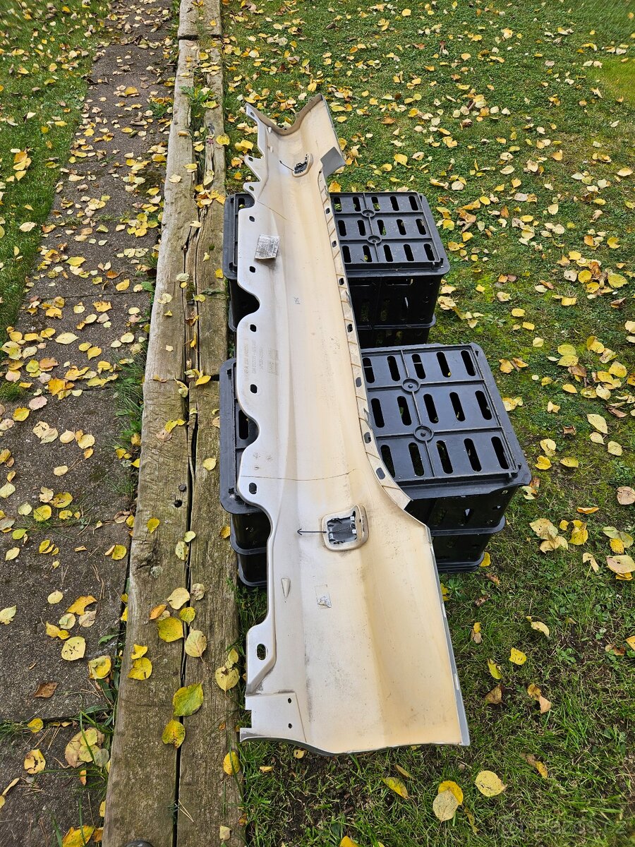 Prodám dìly na mercedes sl - 19