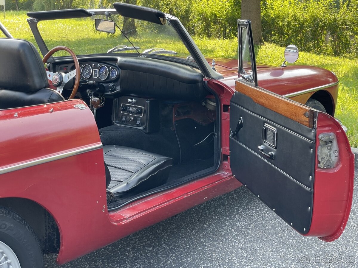 MG B cabrio 1800ccm 1969 r - 19