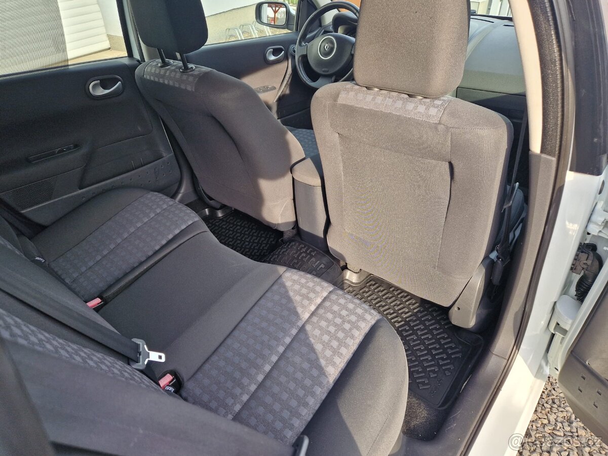 Renault Mégane, Grandtour 1,6, SERVISKA - 19