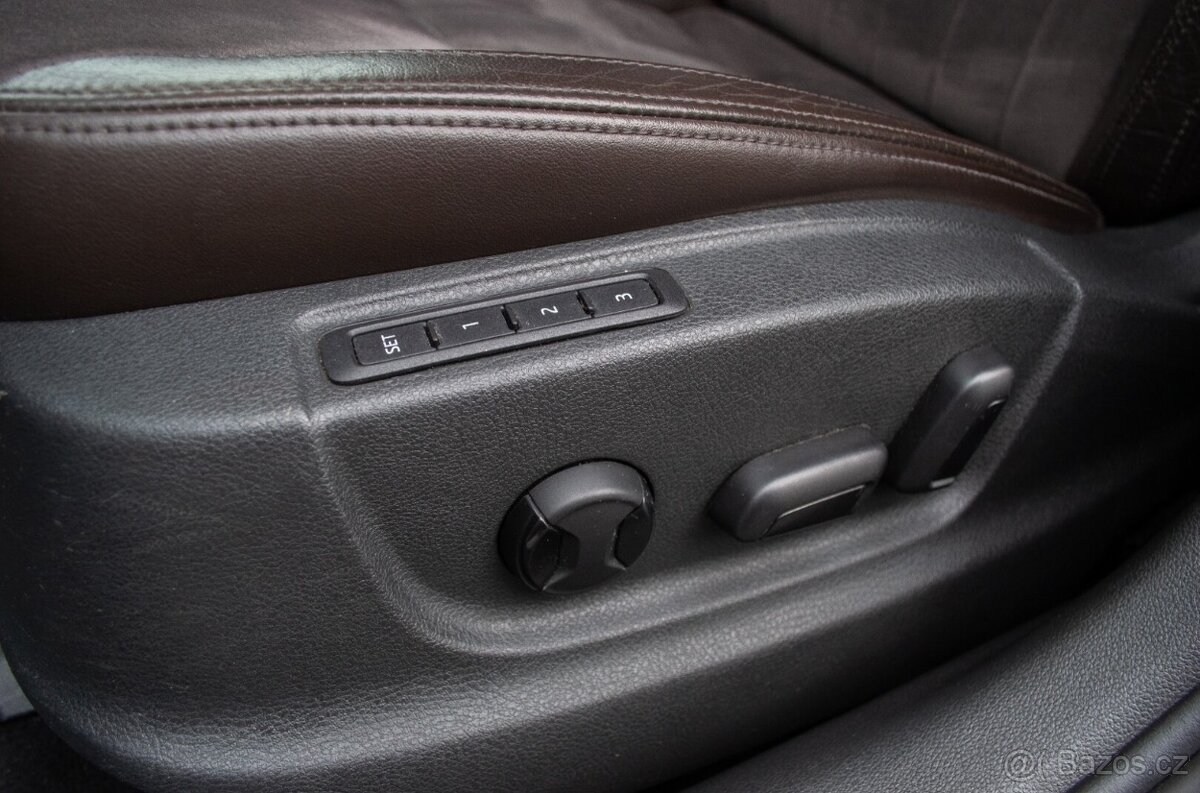 Škoda Octavia 3 combi 2.0 tdi LK DSG - 19