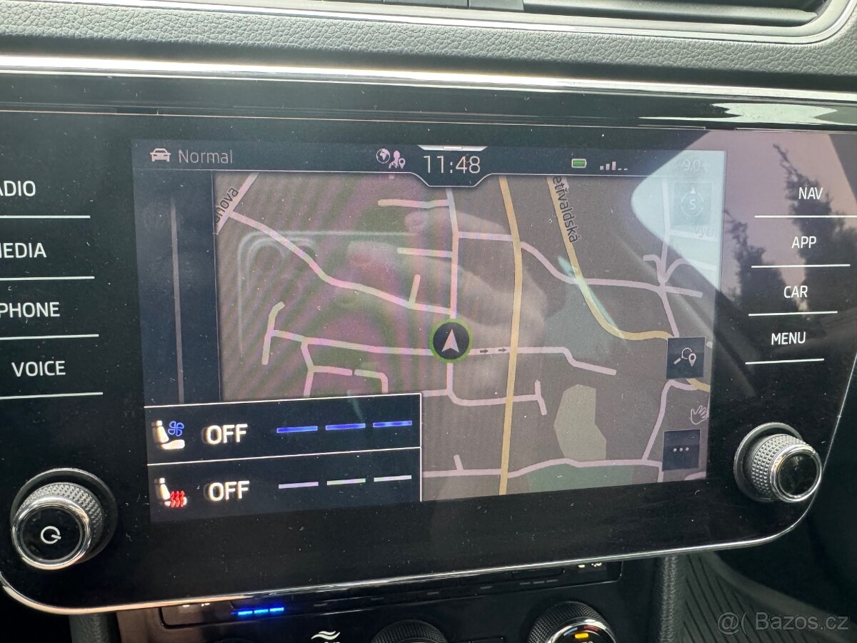 SUPERB Combi 4X4 L&K DSG 147KW WEBASTO ACC DCC KAM TZ DPH - 19