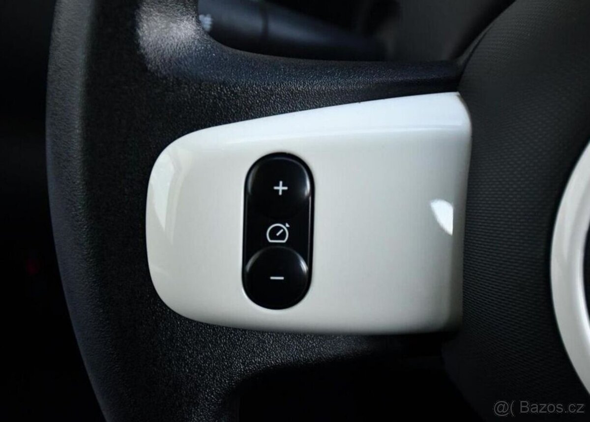 Renault Twingo EQUILIBRE ELECTRIC CARPLAY 1.M1 - 19