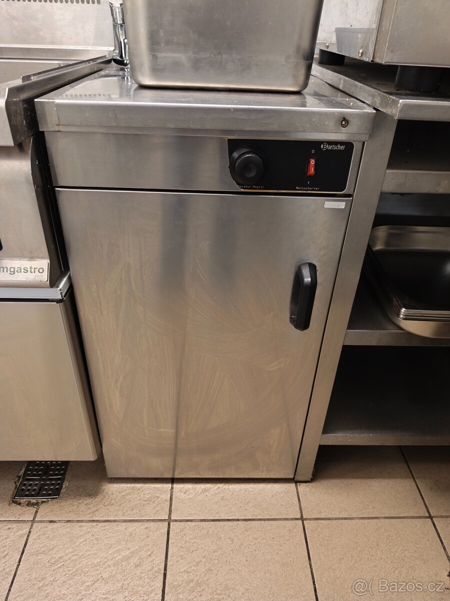 Predám kompletné vybavenie pre reštauráciu a bar – 300 000 K - 19