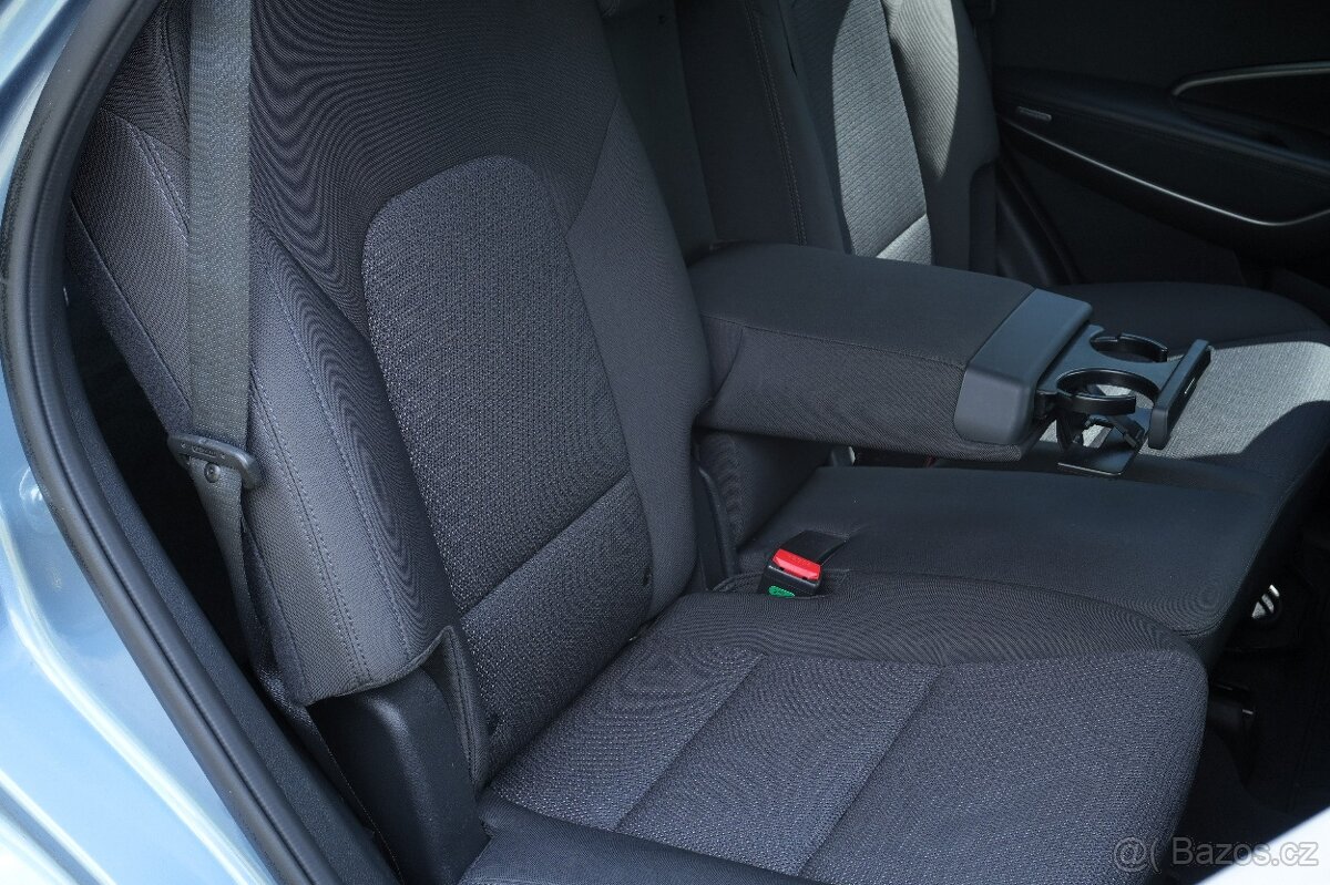 Hyundai Santa Fe 2.2 CRDI 147 kW, Tažné, Kamera, Keyless - 19
