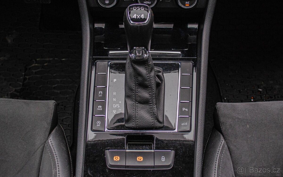 Škoda Superb Combi 2.0 TDI 4x4 DSG Webasto - 19