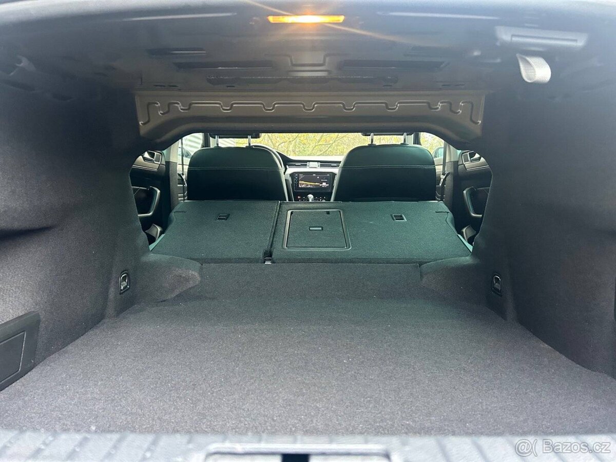 Volkswagen Passat, 2.0 TDi R-Line/DSG/ACC/DPH - 19