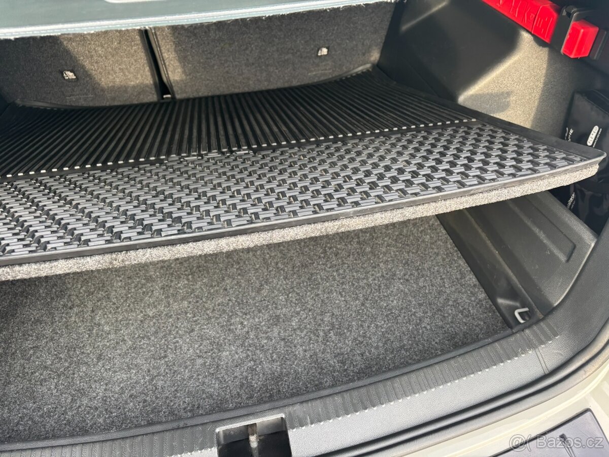 Škoda Fabia 1.2 Tsi 66kw Monte Carlo r.v.2016,Serviska - 19