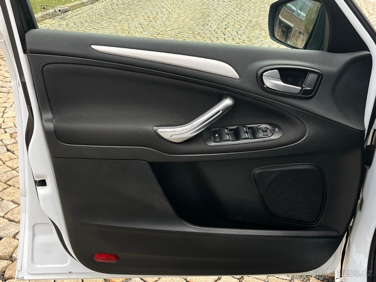 Ford S-MAX 2.0TDCi 103KW BEZ ADBLUE MANUÁL SENZORY SERVISKA - 19