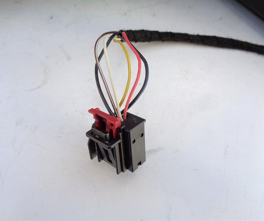 Škoda Superb II 1.8TSI 118kW CDAA barva 1Z1Z náhradní díly - 19