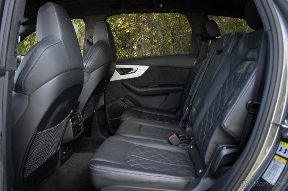 Audi Q7 3.0 TDI Sline 7 MIEST - 19
