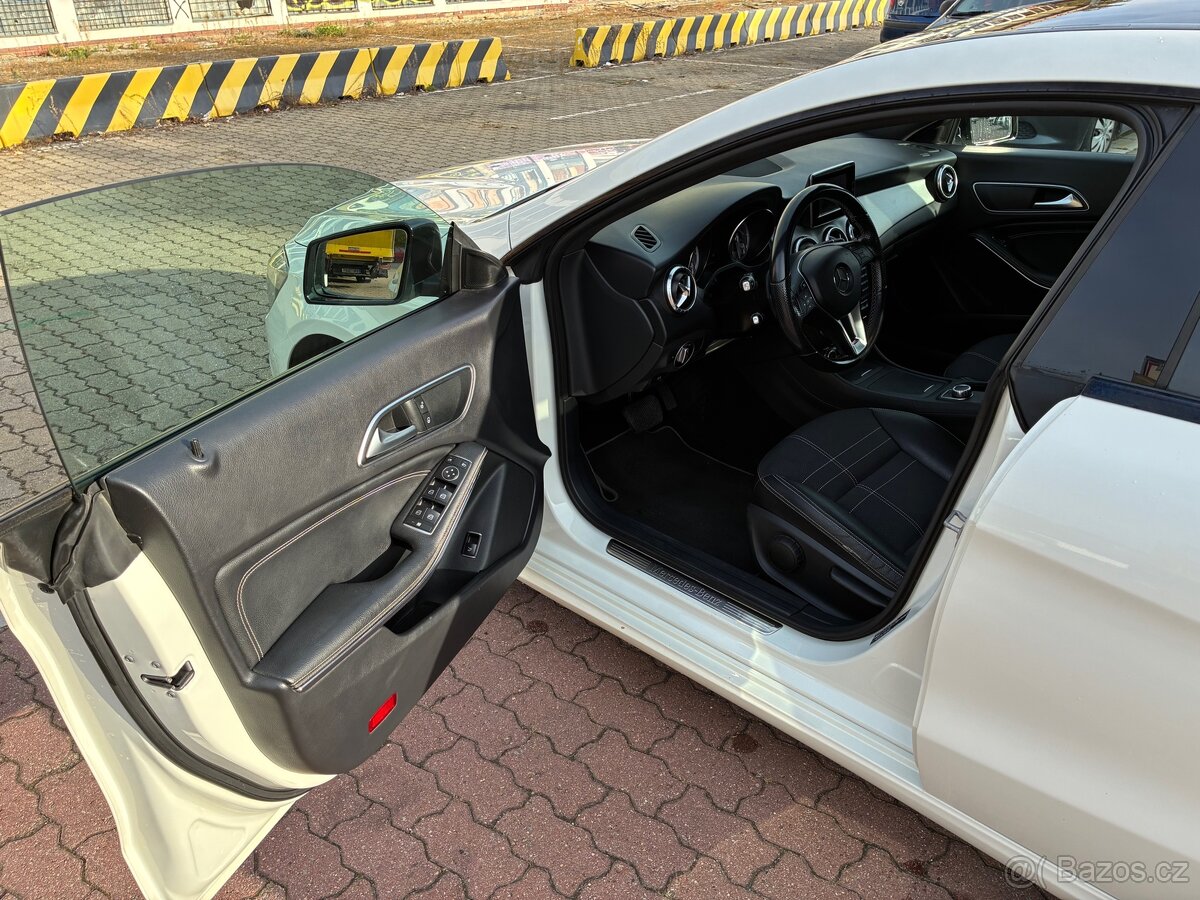Mercedes-Benz CLA180 - 19