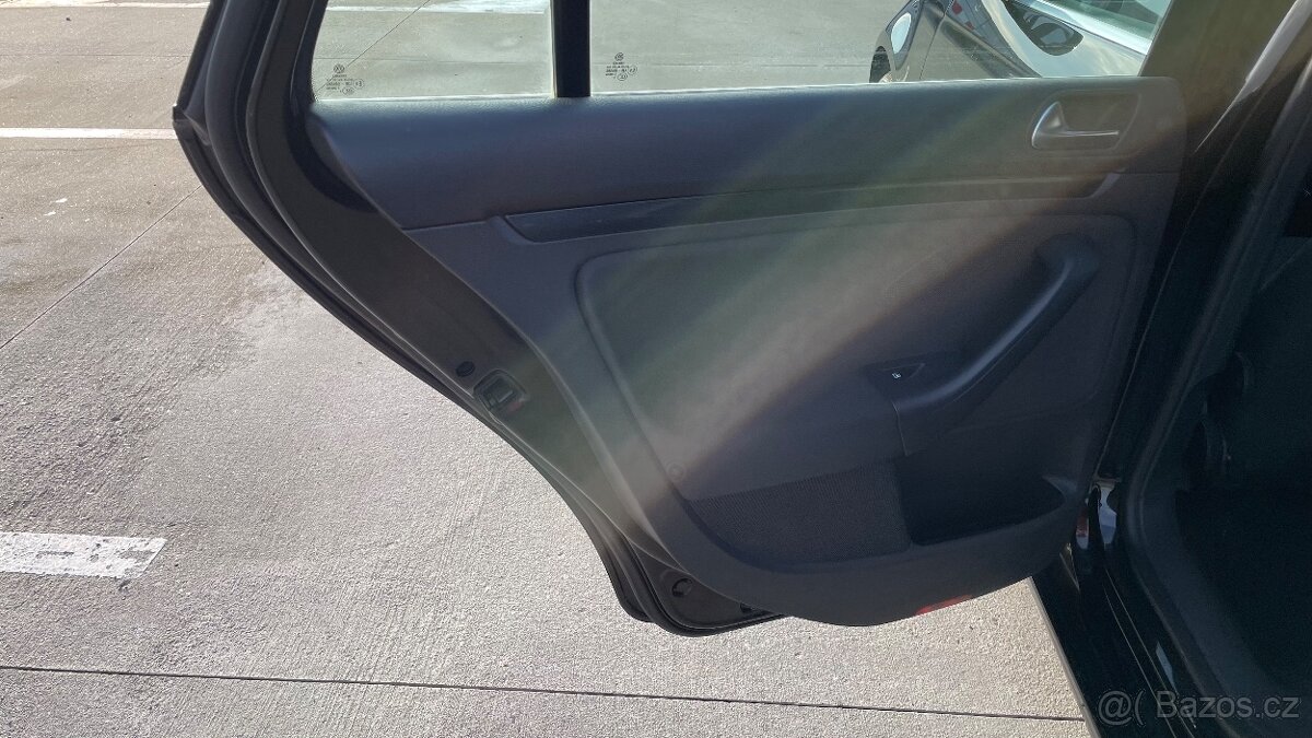 VW GOLF VI 2.0TDI DSG - 19