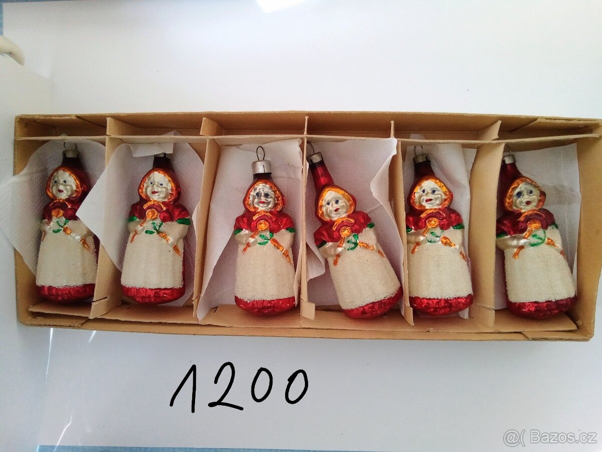 Vánoční ozdoby - staré -špičky- pěnové - 19