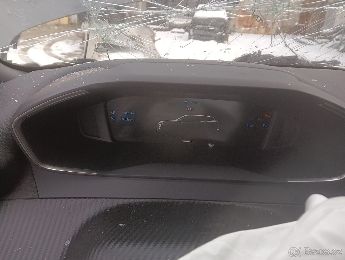 Peugeot 2008 CR doklady 2024 - 19