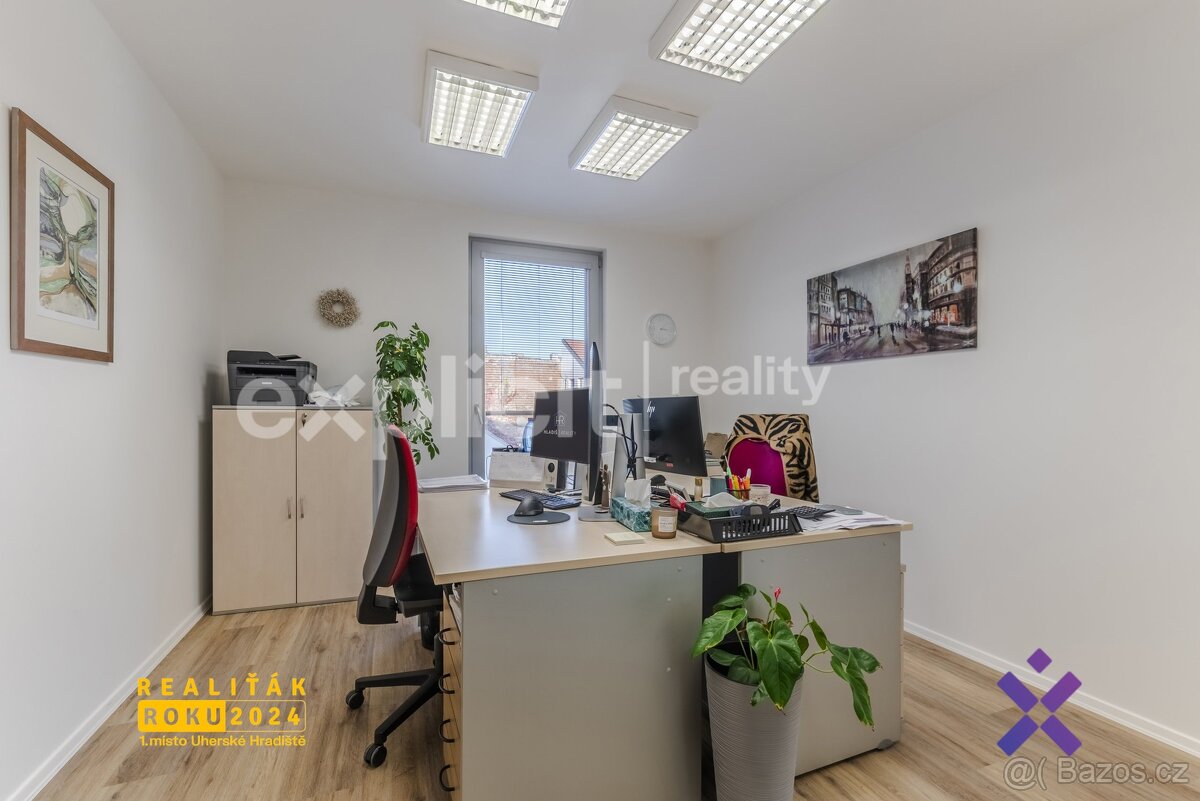 Prodej obchodního prostoru u náměstí 547 m², Uherské Hradišt - 19