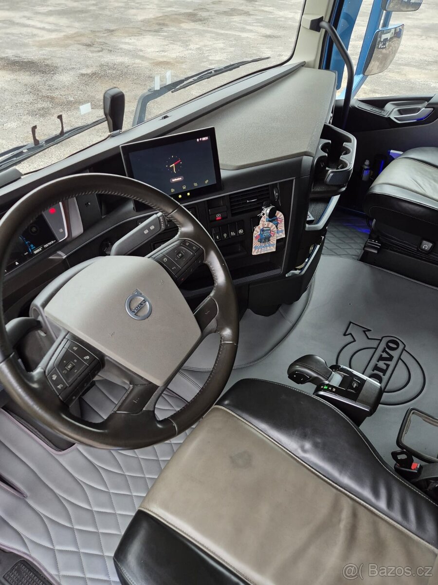 VOLVO FH 4 500 GLOBETROTTER XL 2021 RETARDER, ALU FULL - 19