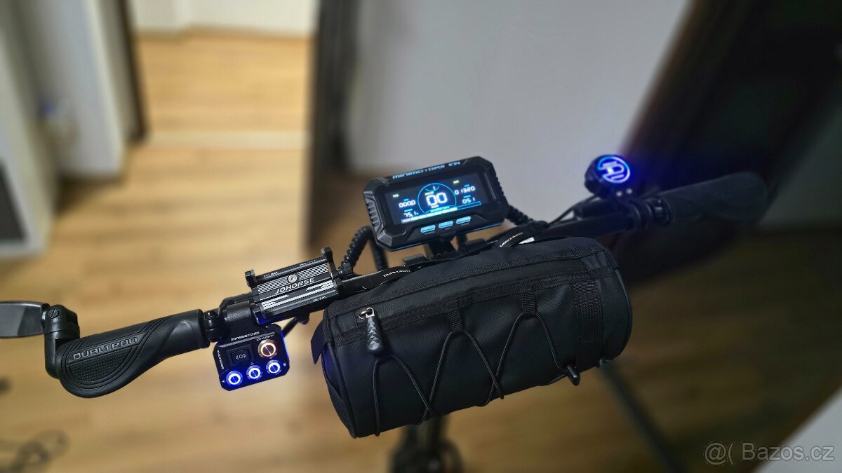 Elektrokoloběžka DualtronThunder 2 Minimotors TOP stav 10/10 - 19