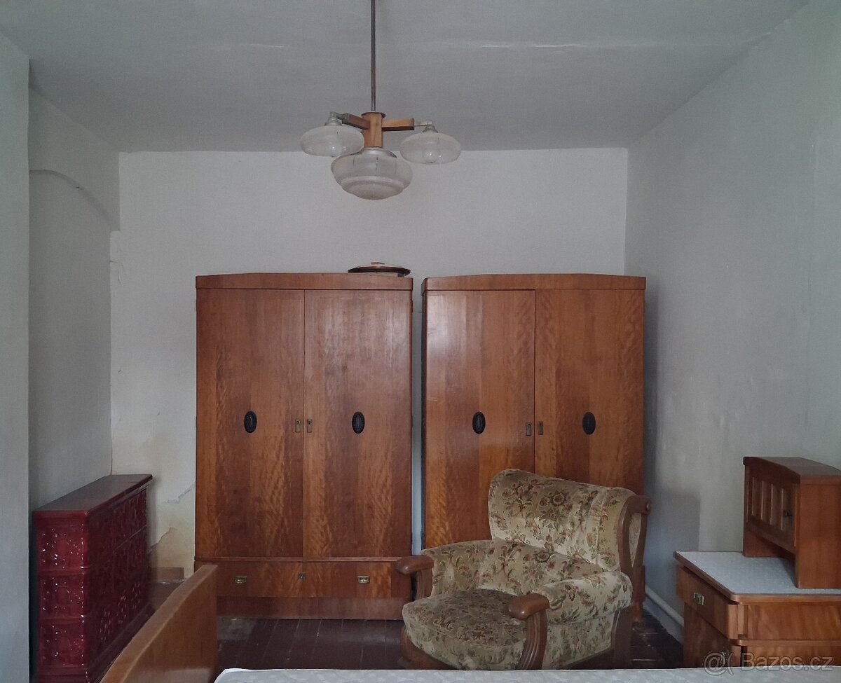 Nábytek . Vše dohodou - 19