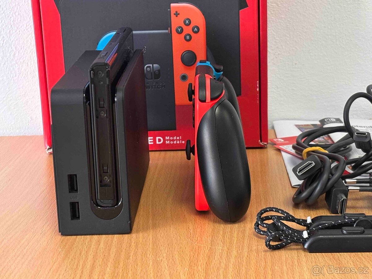 🎮 Nintendo Switch (OLED model) – Neon Blue / Neon Red - 19