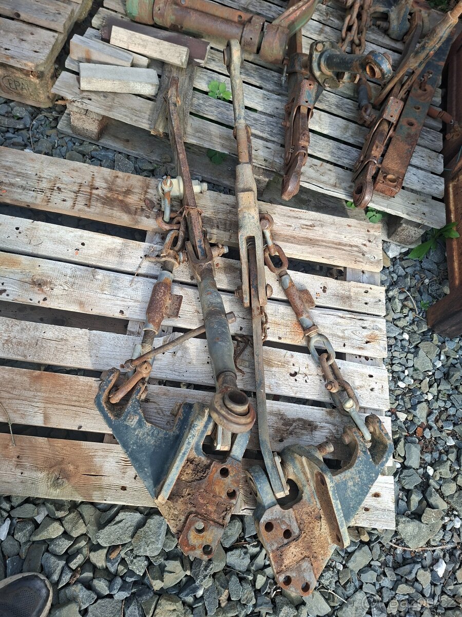 Zetor uřI díly - 19