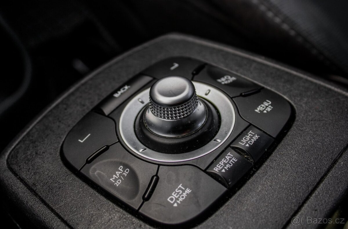 Renault Mégane Scénic 1.5 dci 2011 - 19