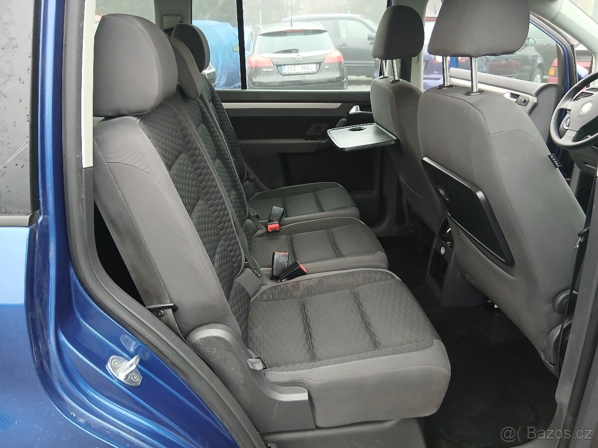 Volkswagen Touran 1.4 TSI, r.v. 2009 - 19