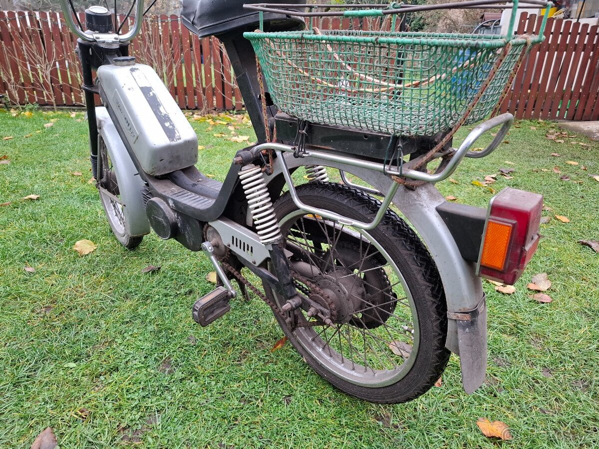 Jawa 21 a babetta 210 - 19