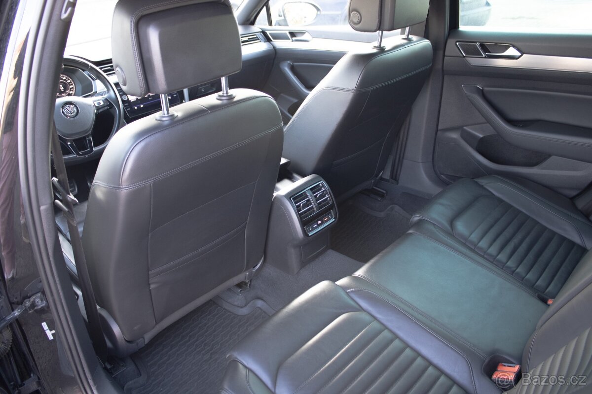 Volkswagen Passat Variant 2.0 TDI SCR 140kW 4 Motion - 19
