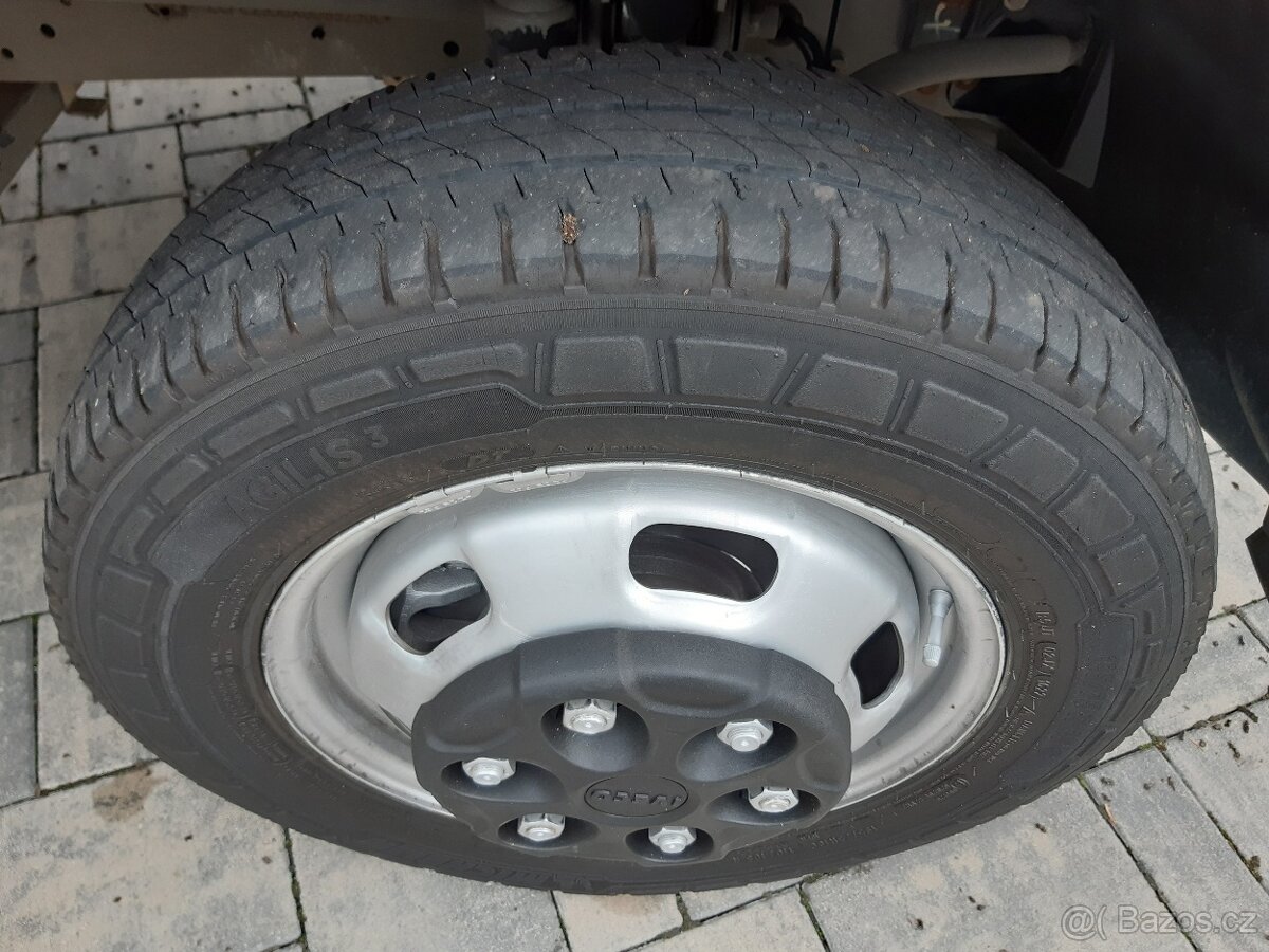 Iveco Daily 35C12 sklápěč, tupláky, tažné3.5t, DPH - 19