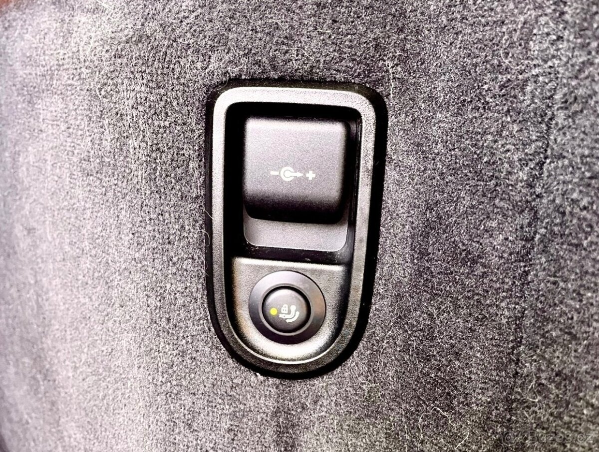 BMW 530i xDrive Luxury Laser, odpočet DPH - 19